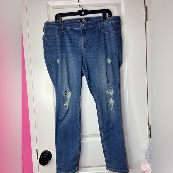 Women's Blue Distressed Jeans - Picture 1 of 8